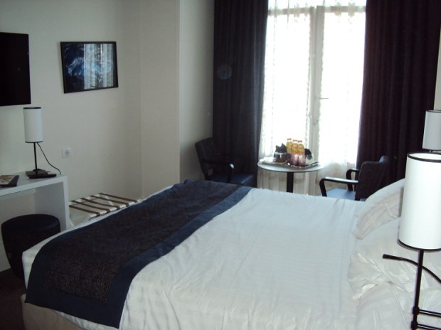 James Bond food Moderne