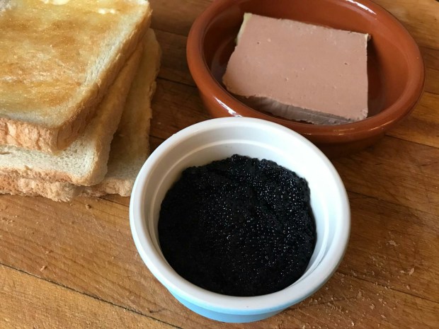 James Bond Food caviar foie gras